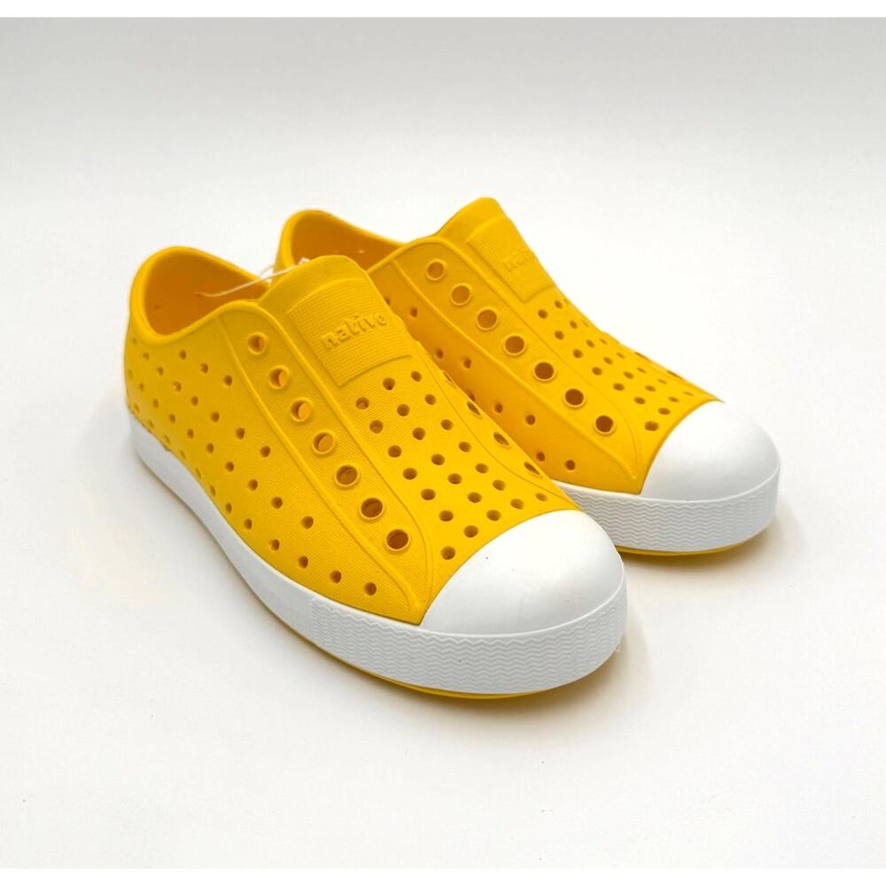 NEW! Native Jefferson Child Shoes - Crayon Yellow/Shell White - c12 (toddler 12)